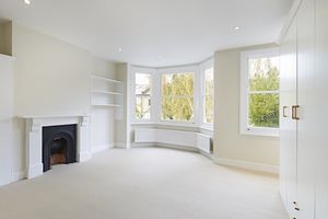 Photo 9- click for photo gallery